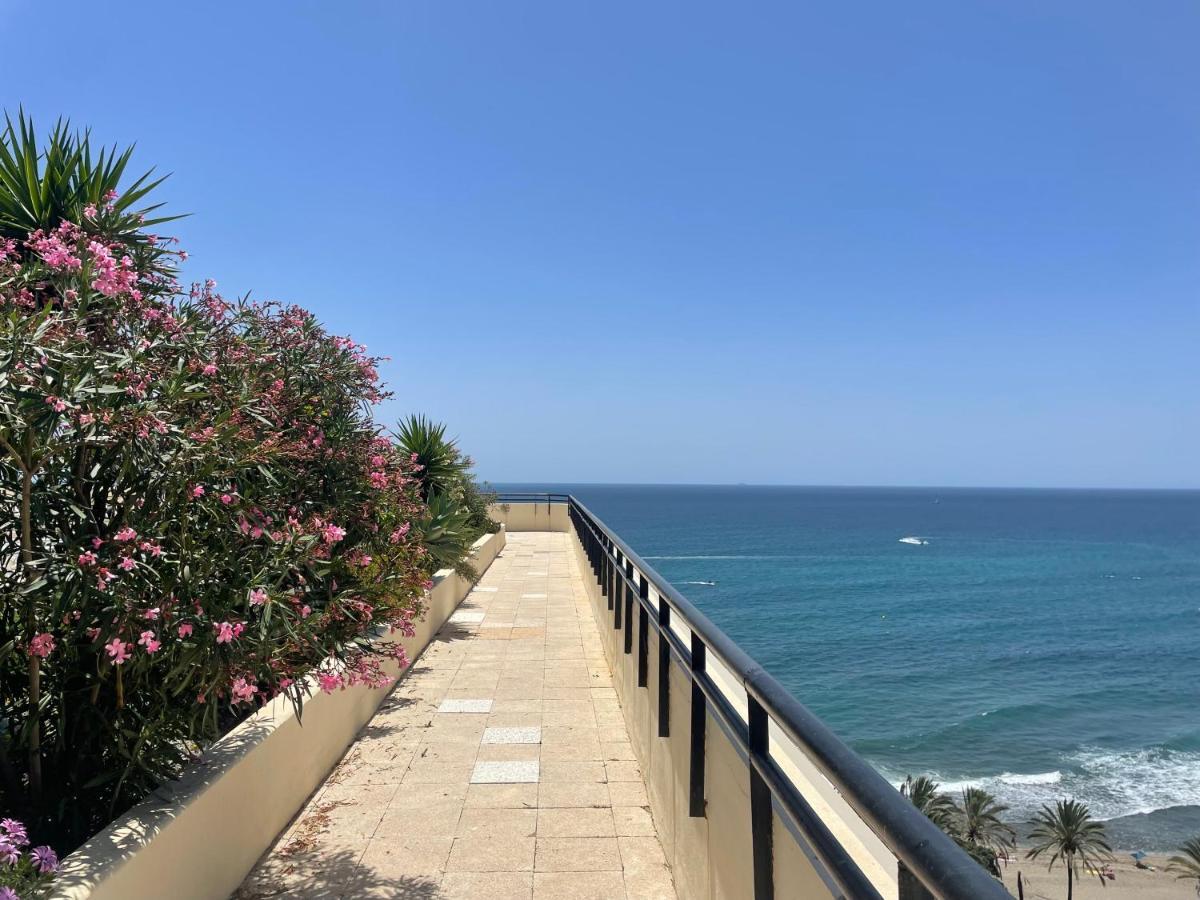 Marbella Centre Beachfront & Pool Buitenkant foto