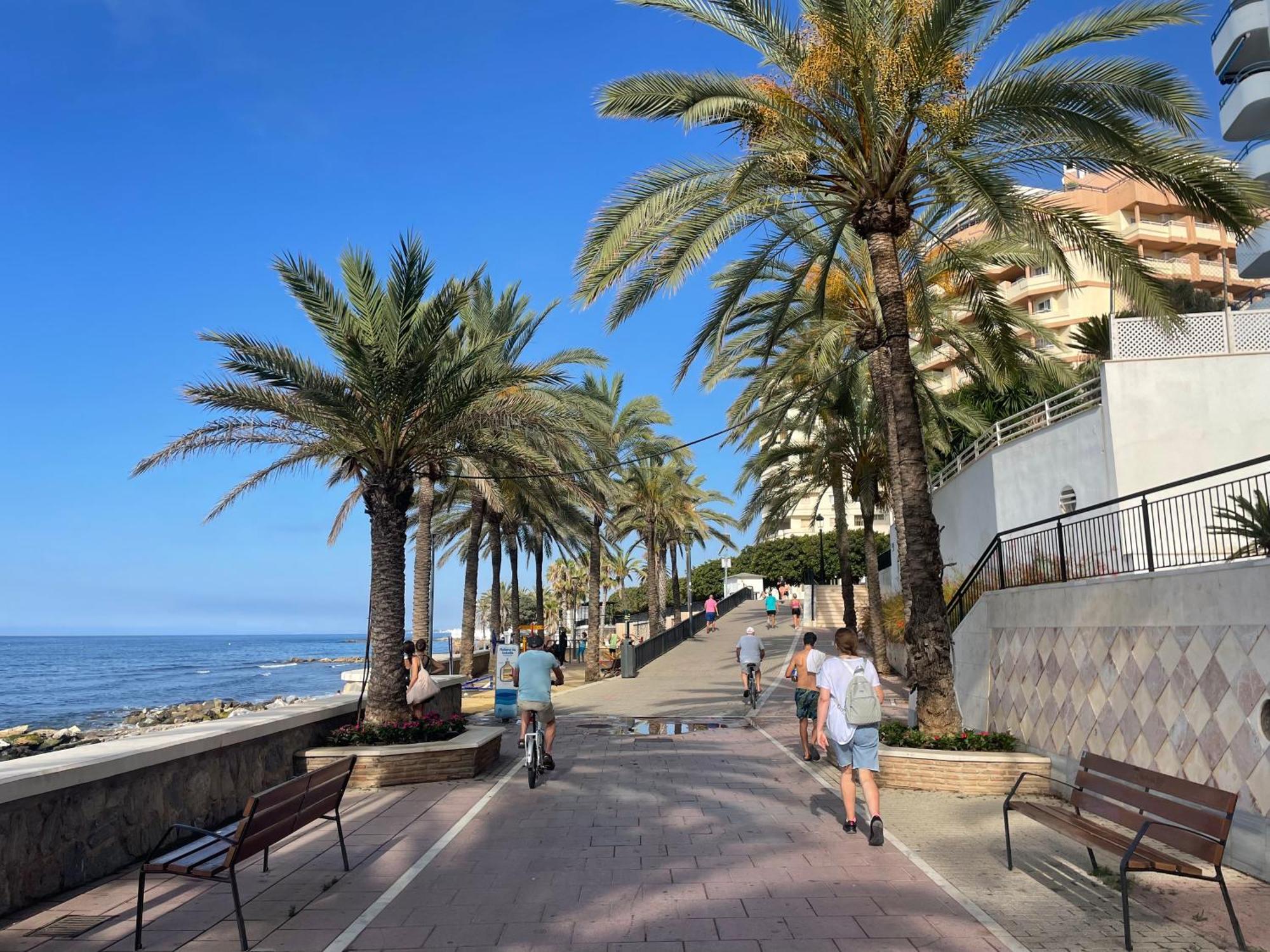 Marbella Centre Beachfront & Pool Buitenkant foto