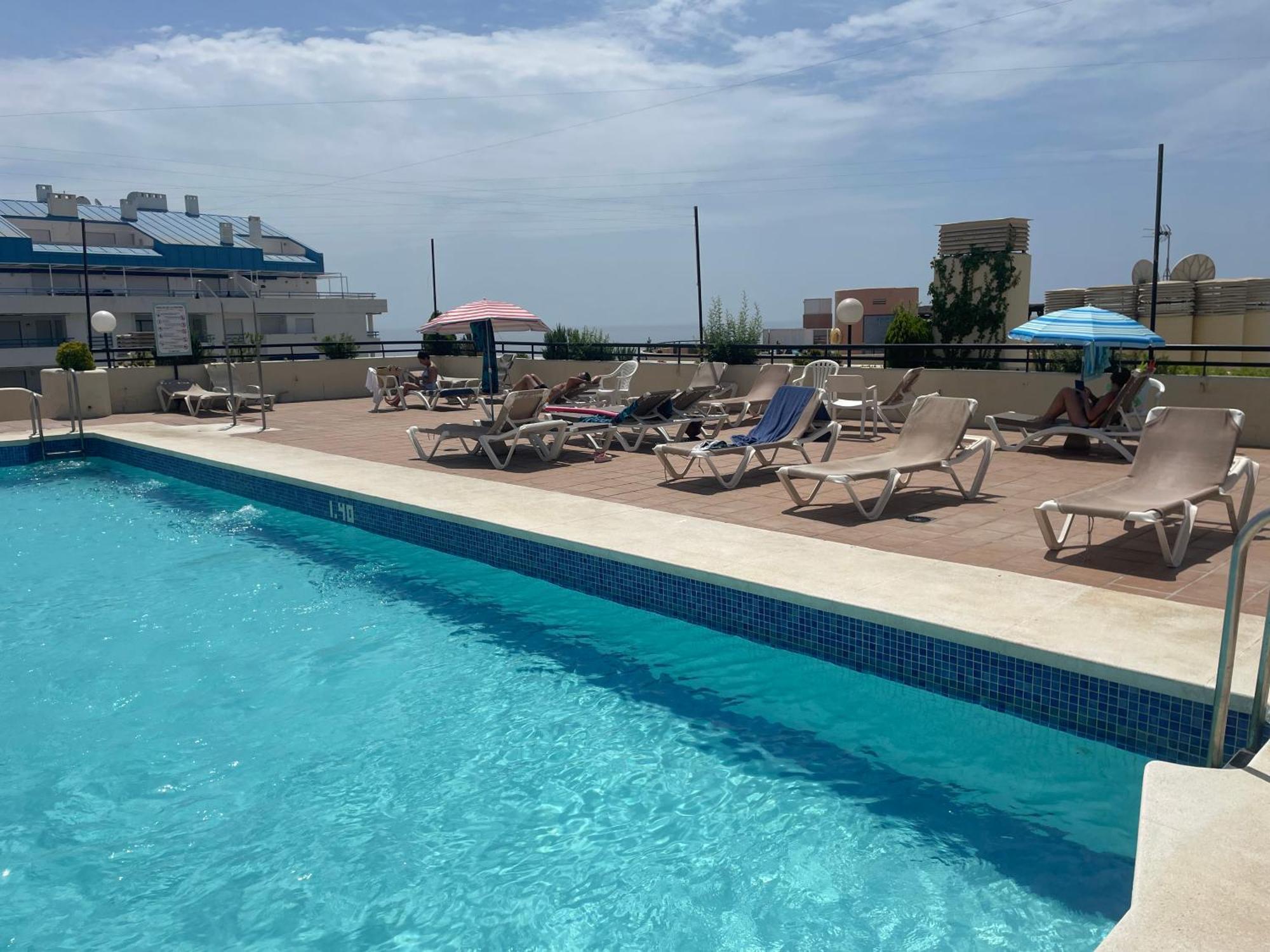 Marbella Centre Beachfront & Pool Buitenkant foto