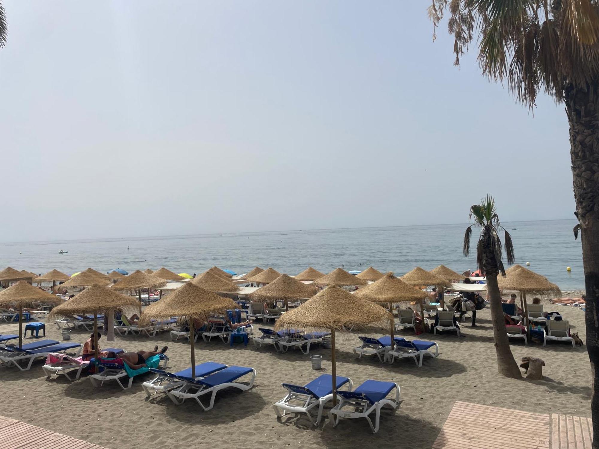 Marbella Centre Beachfront & Pool Buitenkant foto