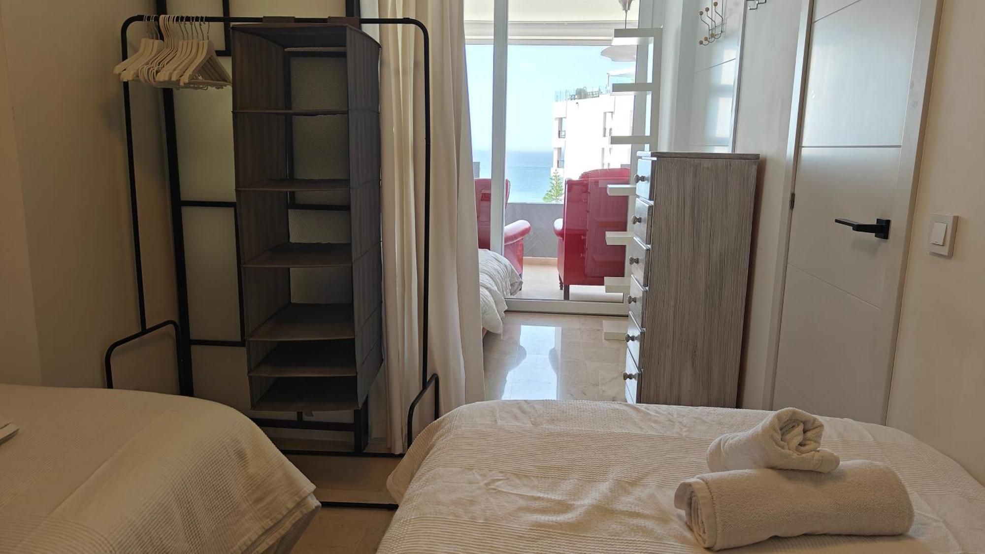 Marbella Centre Beachfront & Pool Buitenkant foto